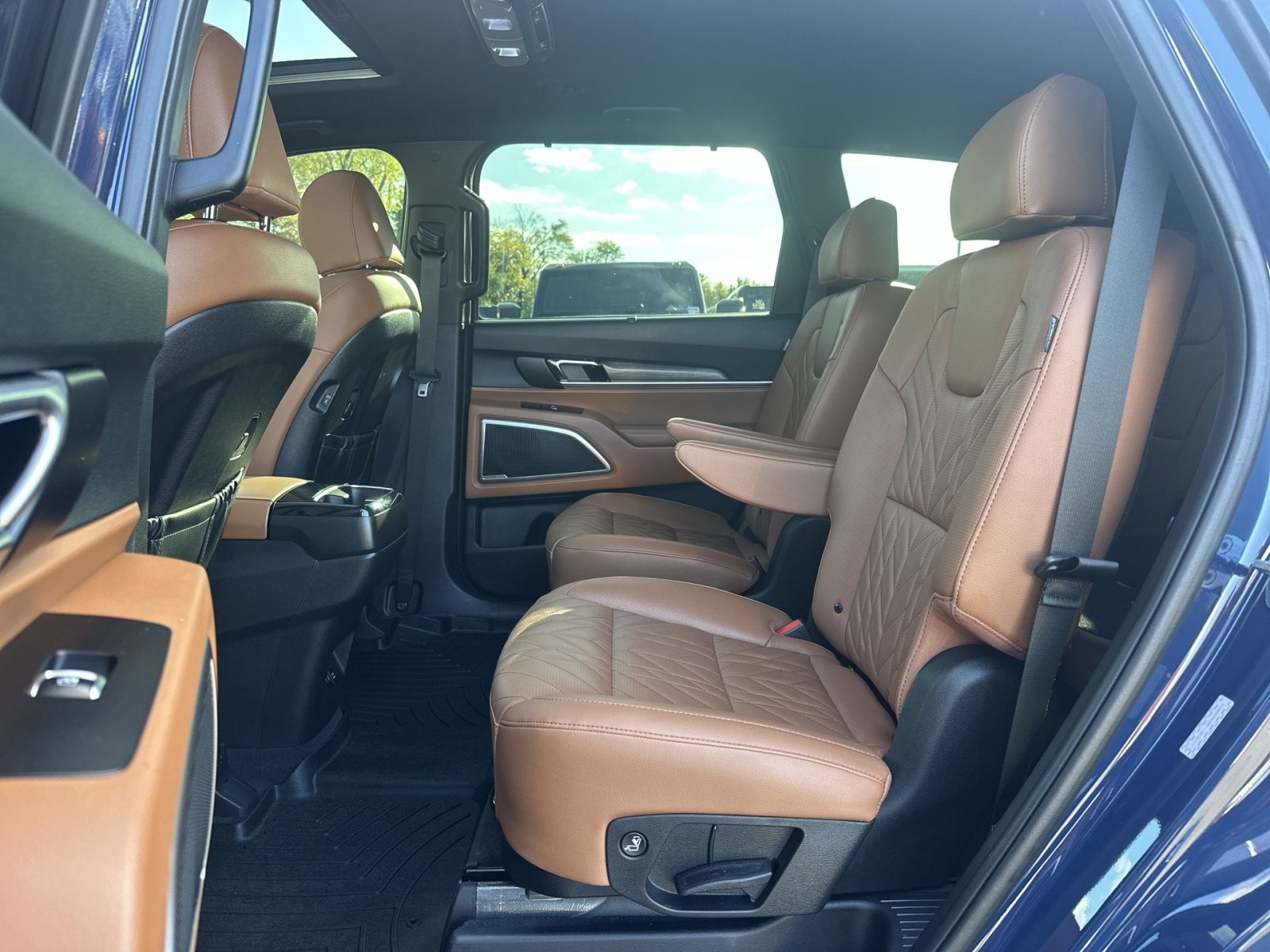Used 2024 Kia Telluride EX X-Line AWD/4WD image 26