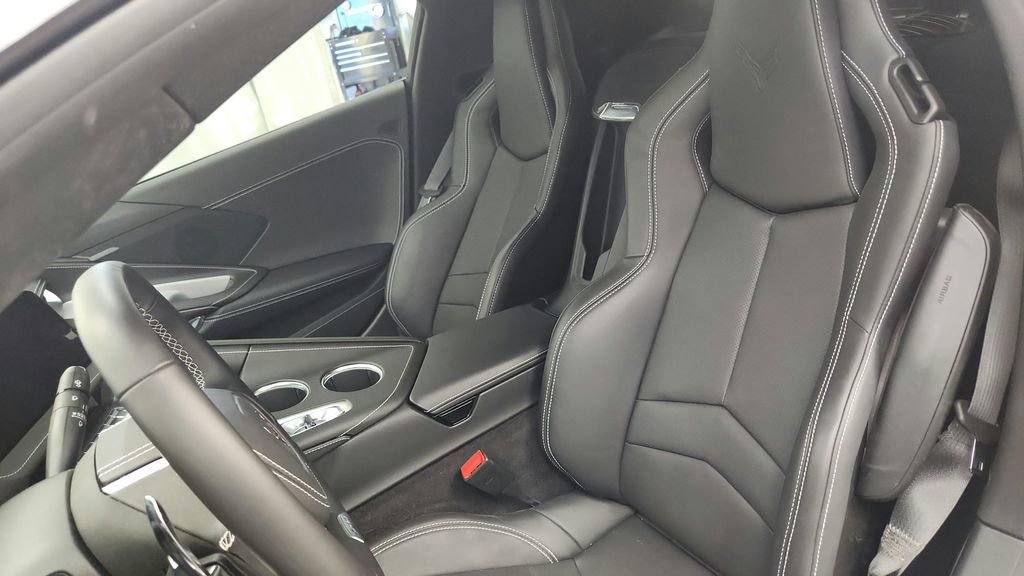 Used 2026 Chevrolet Corvette Z06 image 25