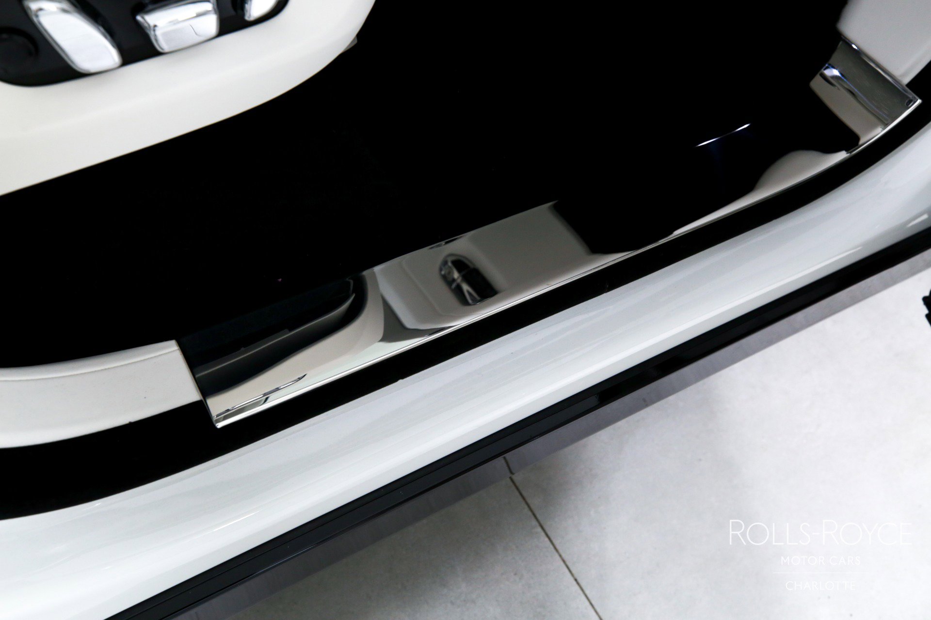 Used 2026 Rolls-Royce Cullinan image 38