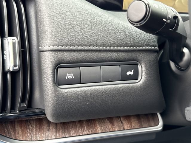 New 2026 Nissan Armada Platinum image 17