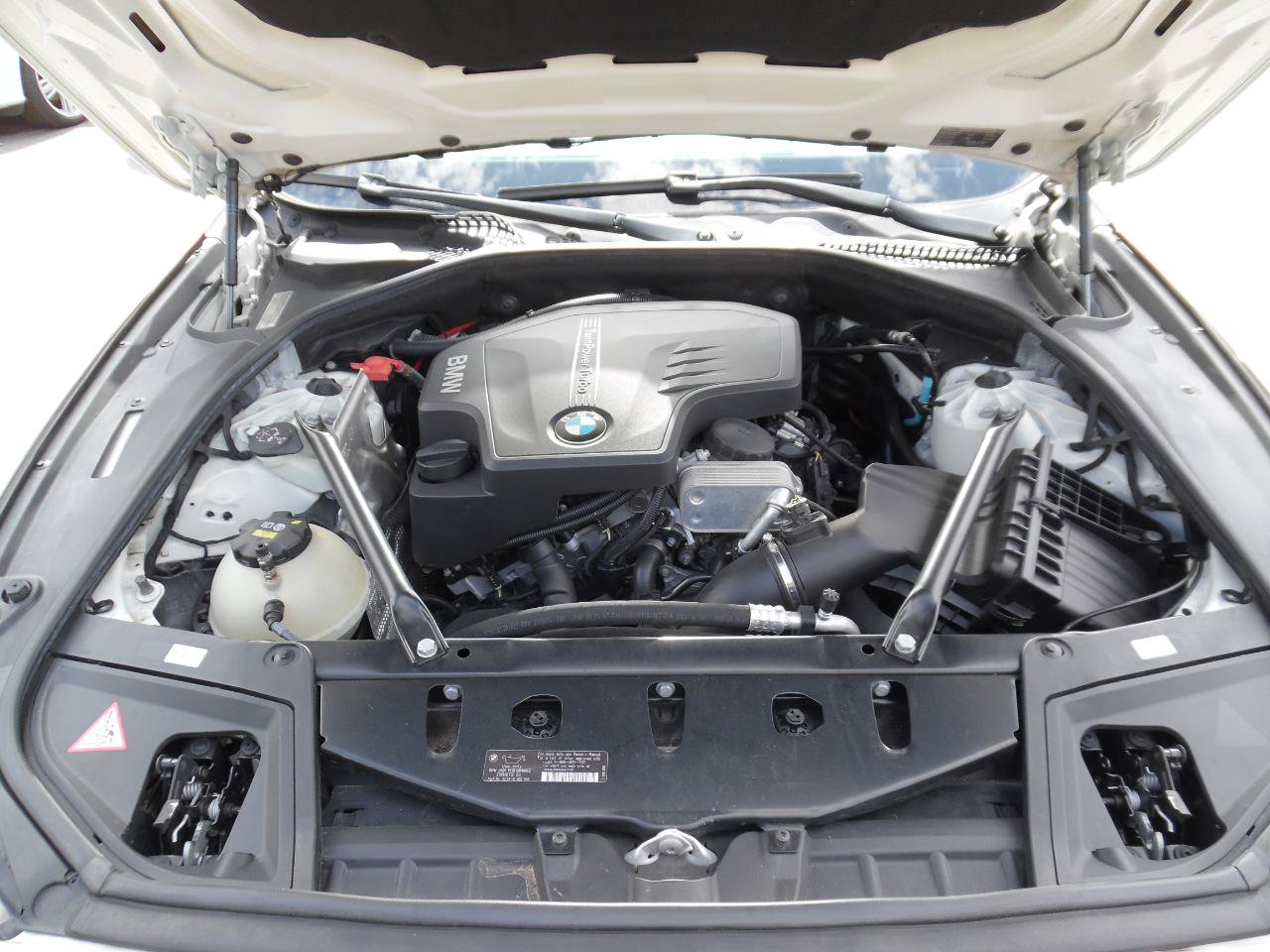 Used 2014 BMW 528i Sedan RWD image 27