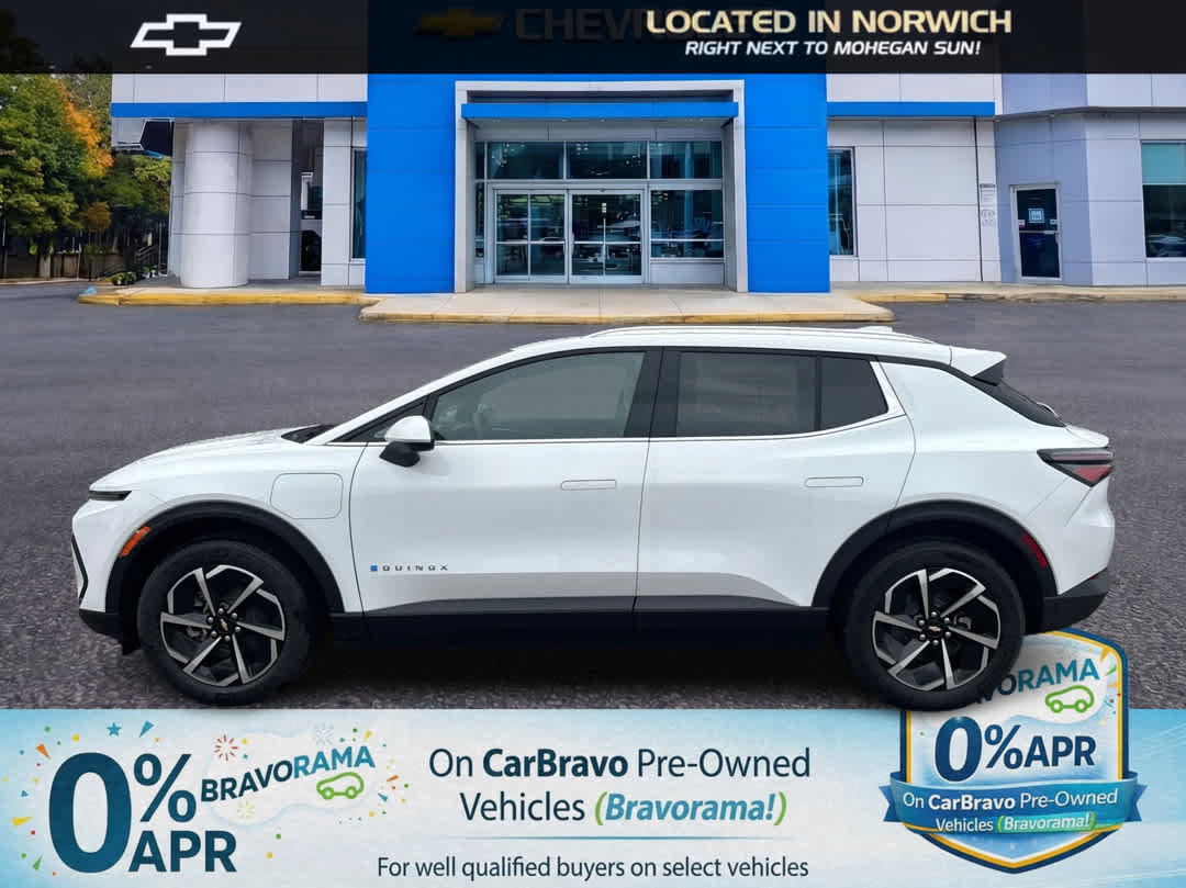 New 2026 Chevrolet Equinox EV LT image 9