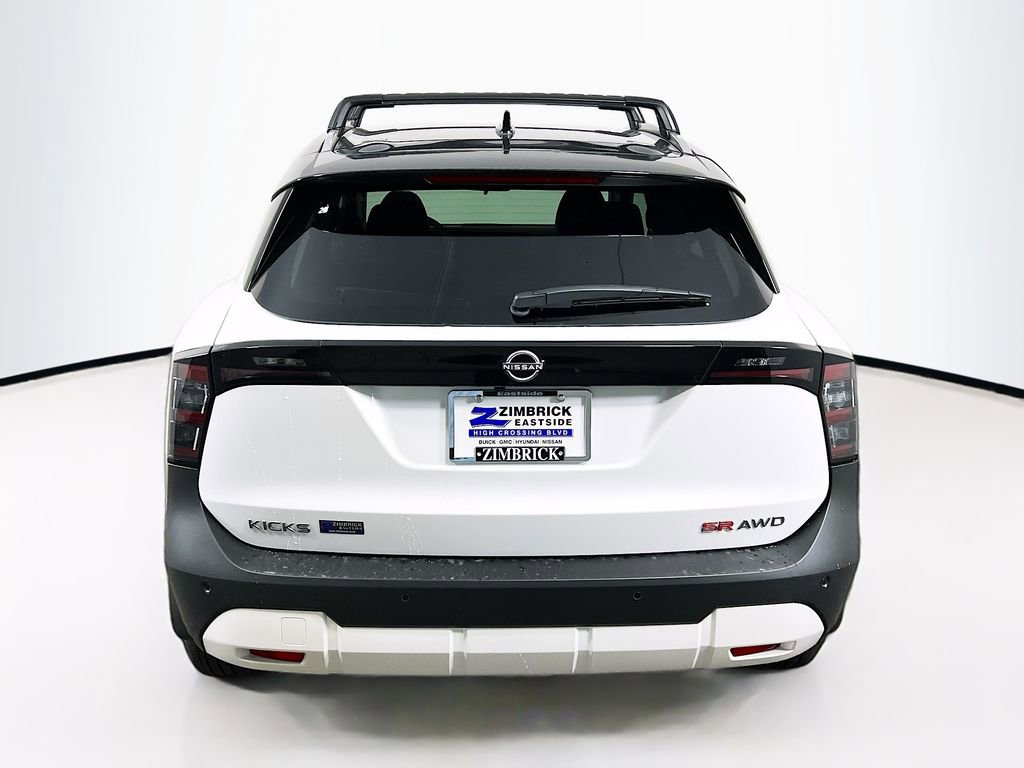 New 2026 Nissan Kicks SR AWD/4WD image 6