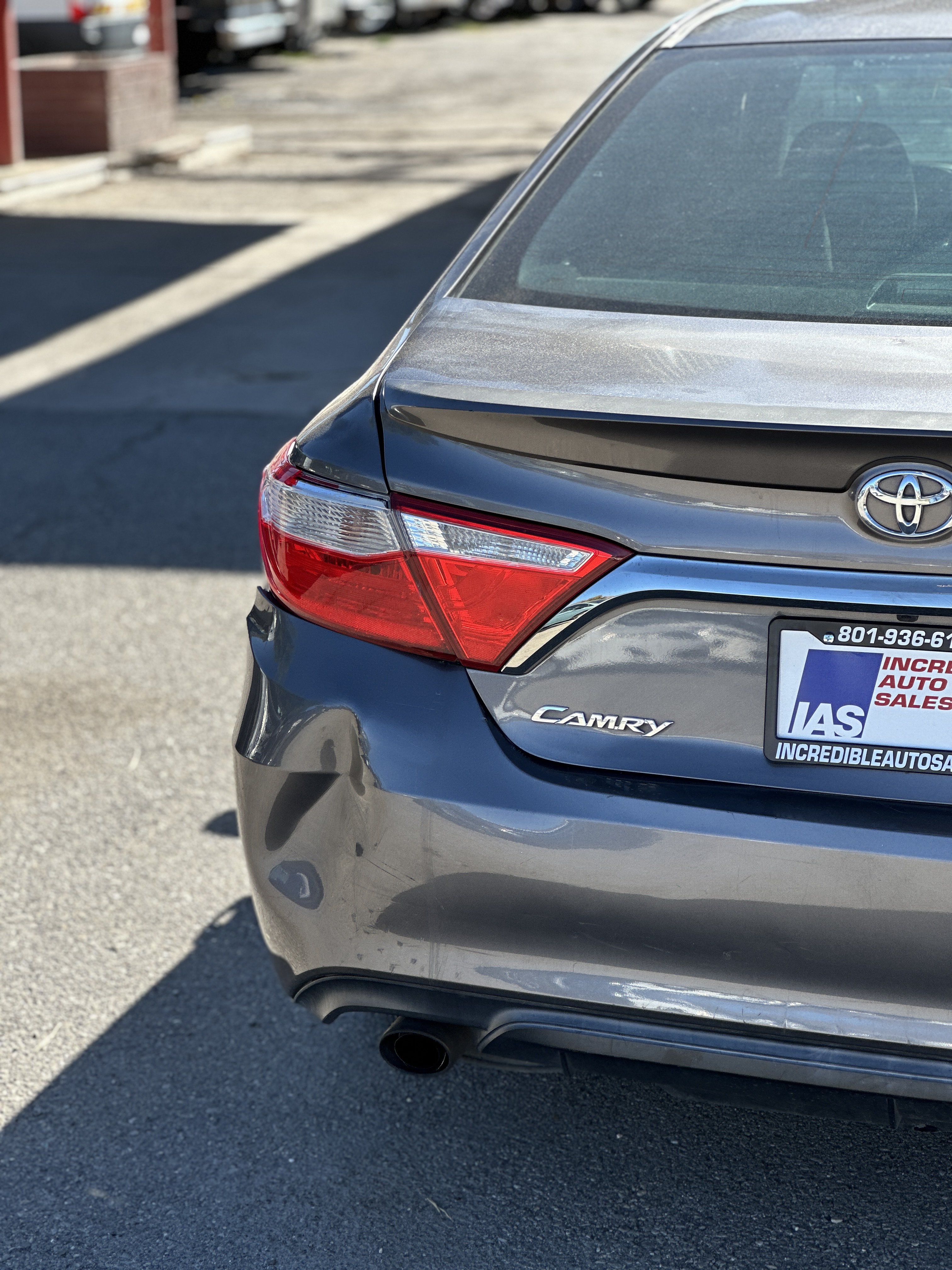 Used 2015 Toyota Camry XSE FWD image 6