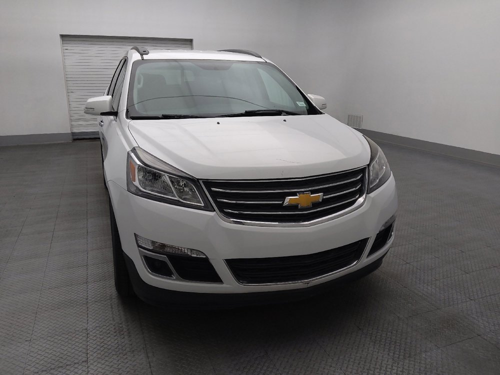 Used 2016 Chevrolet Traverse LT w/ Style and Technology Package FWD image 14