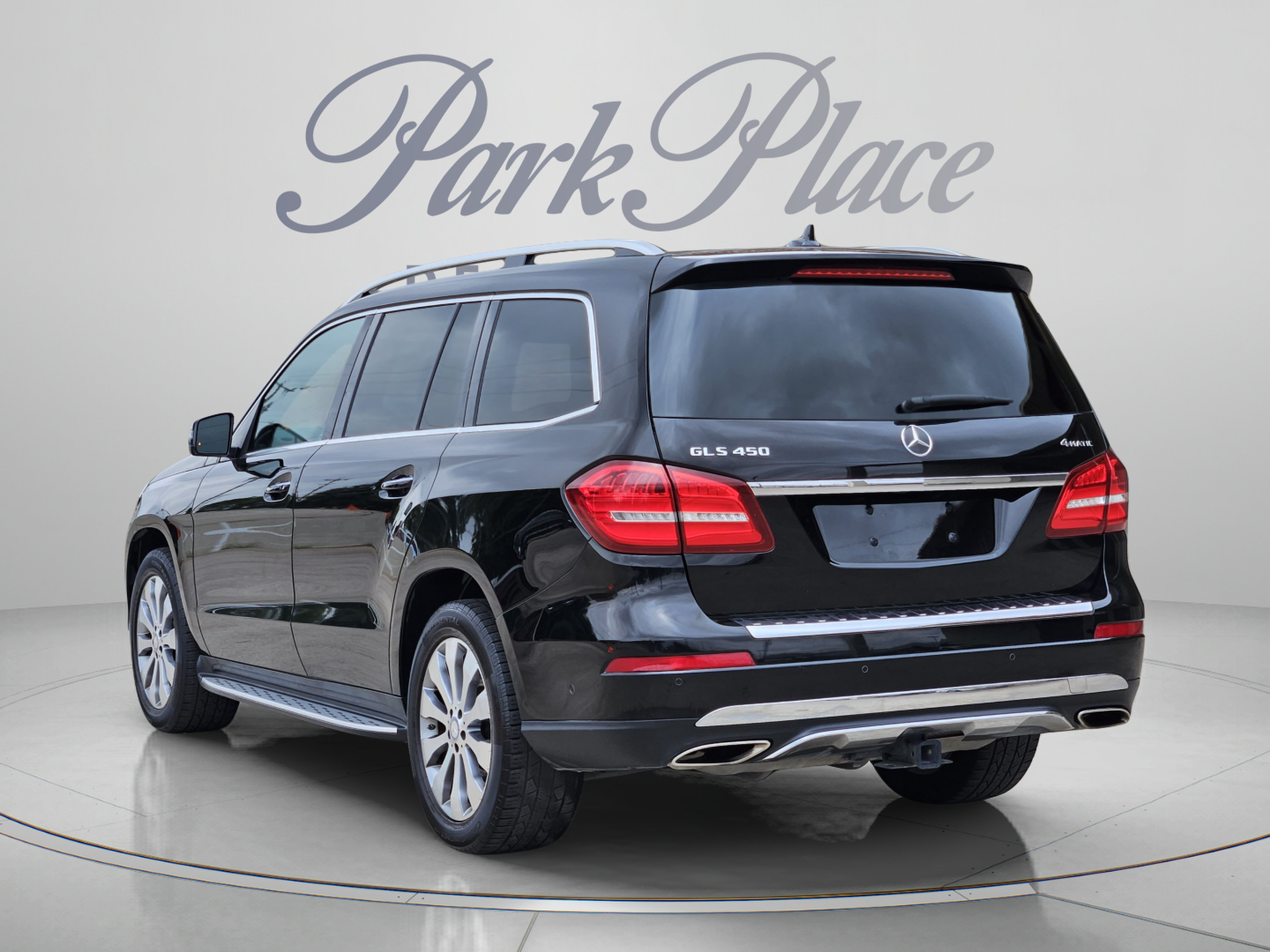 Certified 2017 Mercedes-Benz GLS 450 4MATIC image 3