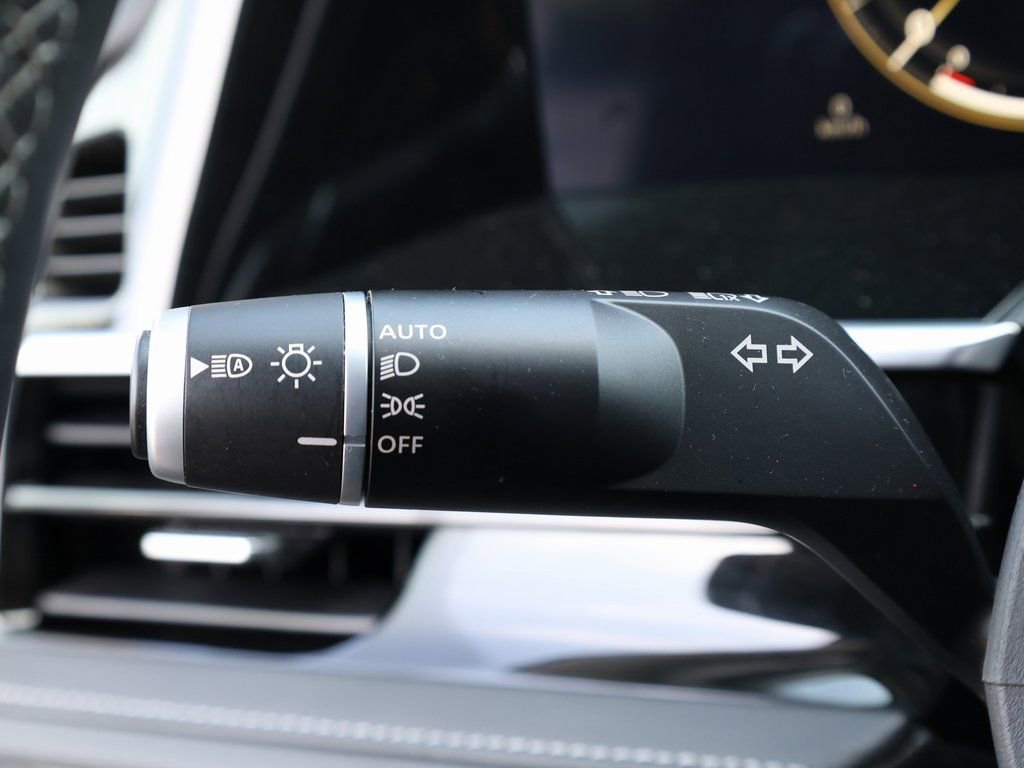 Certified 2025 INFINITI QX80 Luxe image 45