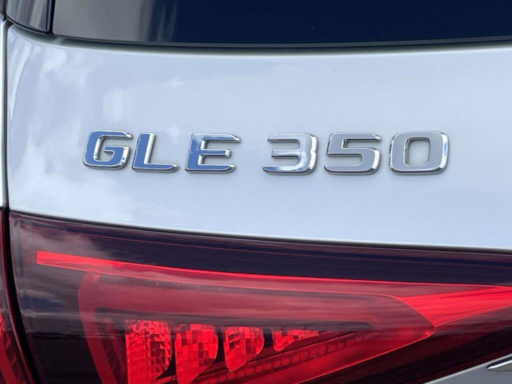 Used 2021 Mercedes-Benz GLE 350 4MATIC image 14