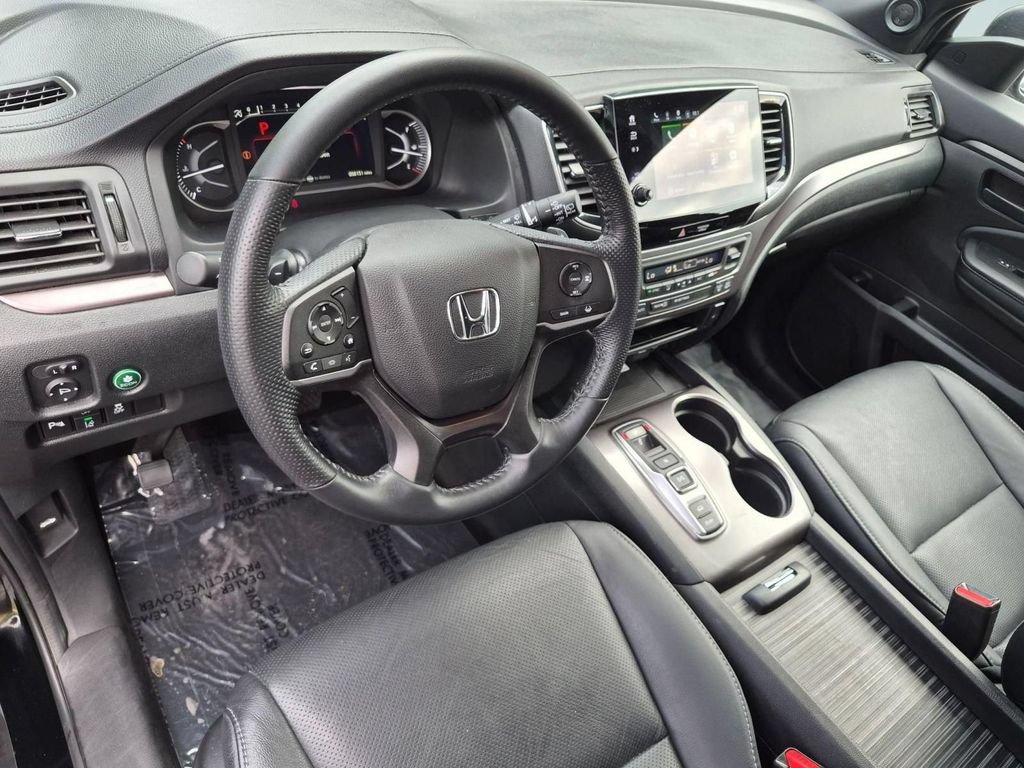 Used 2023 Honda Passport EX-L image 12