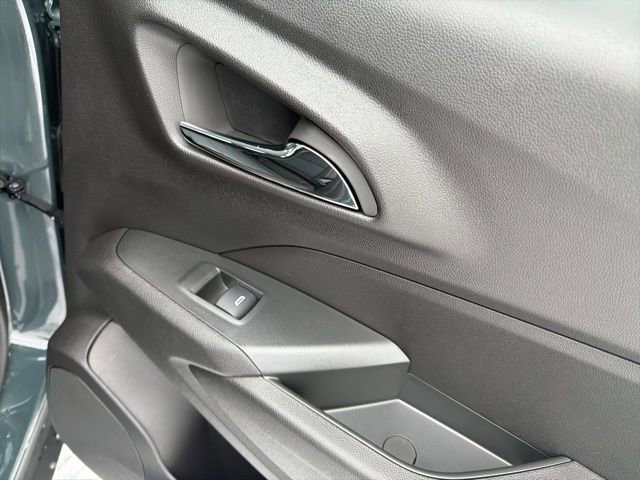 New 2026 Chevrolet Trax LT w/ Sunroof Package image 23