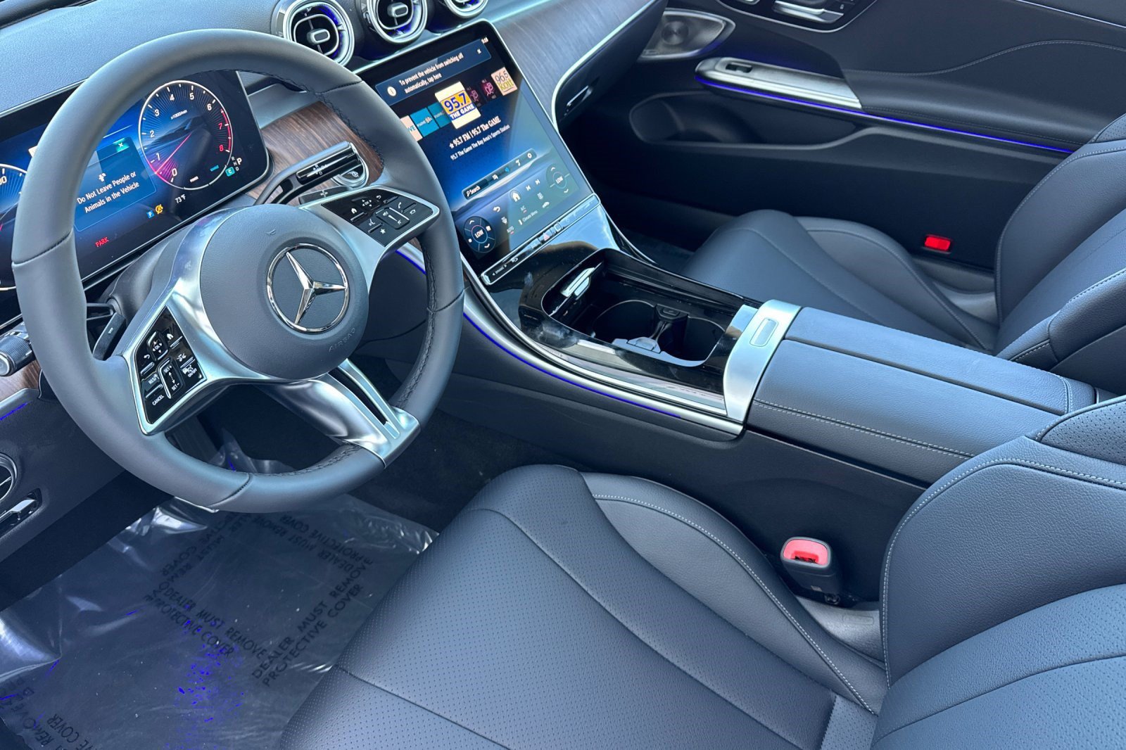 New 2027 Mercedes-Benz CLE 300 4MATIC Coupe image 4