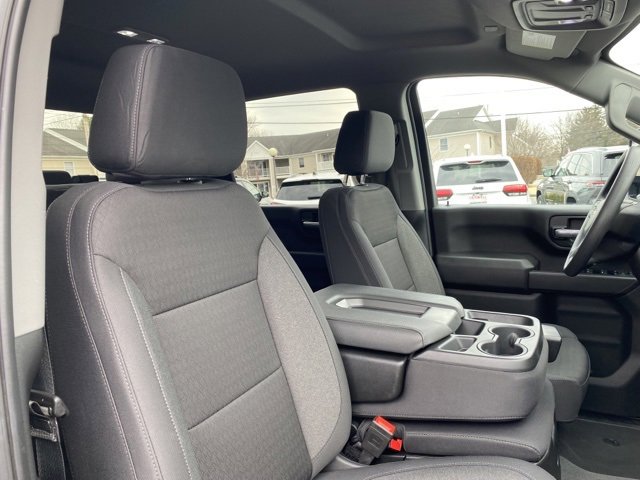 Used 2025 Chevrolet Silverado 2500 Custom w/ Custom Value Package image 20