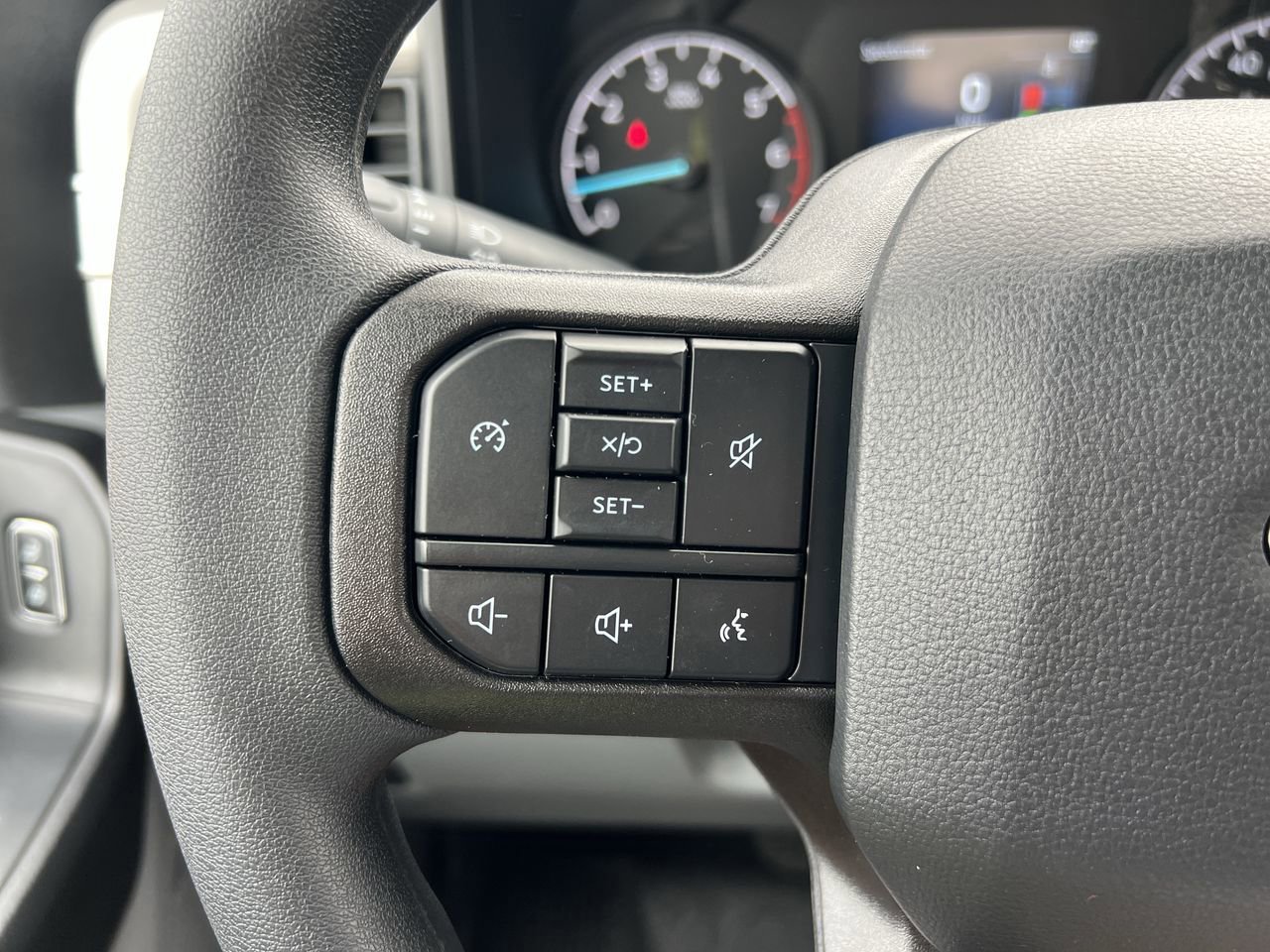 New 2026 Ford F250 XL w/ XL Chrome Package image 29