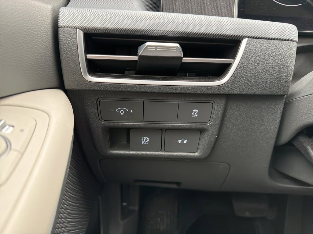 Certified 2024 Hyundai Sonata SEL w/ Convenience Package image 31