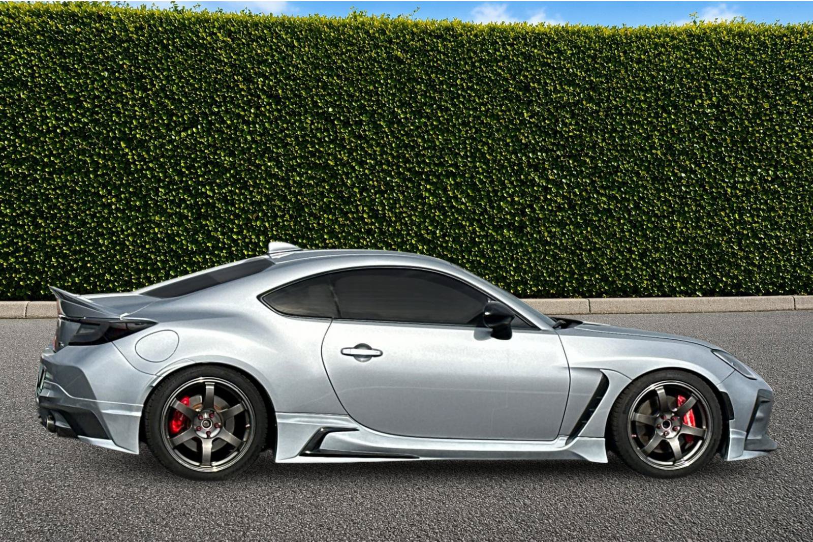 Used 2024 Toyota GR86 Premium RWD image 3