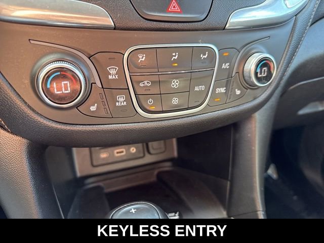 Used 2020 Chevrolet Equinox Premier AWD/4WD image 14