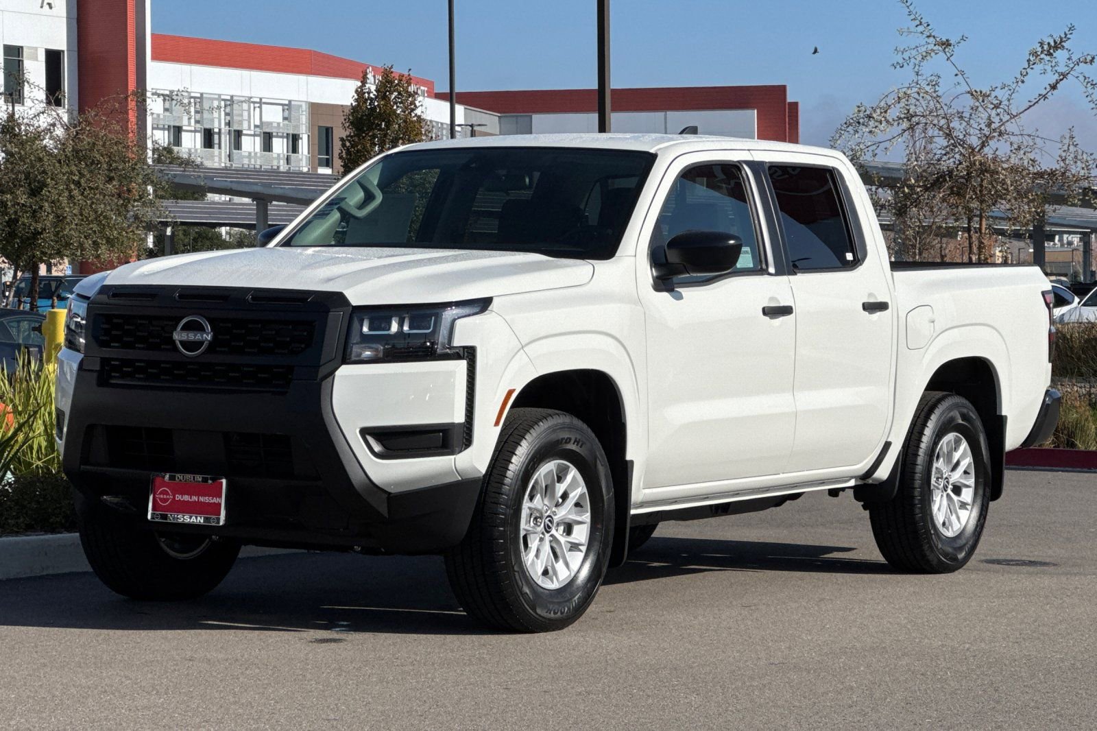 New 2026 Nissan Frontier S image 8