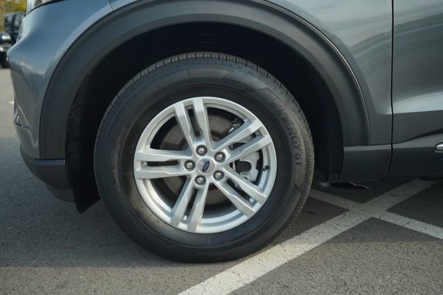 Used 2022 Ford Explorer XLT w/ Equipment Group 202A image 11