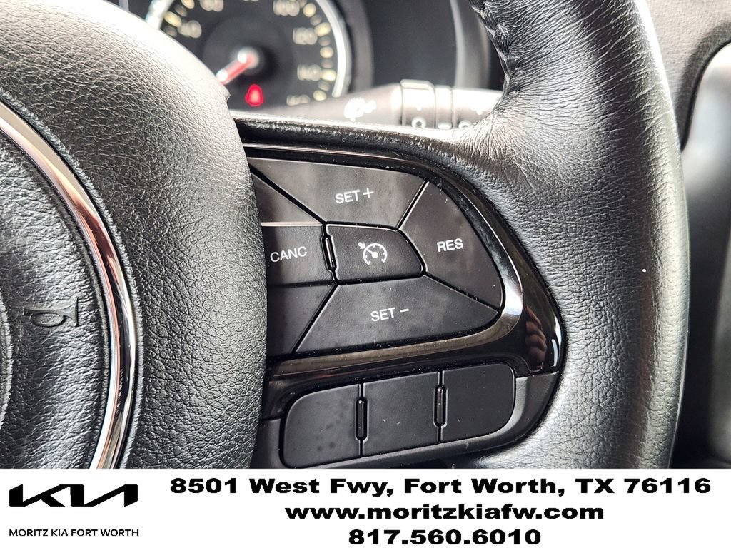 Used 2018 Jeep Renegade Altitude w/ Popular Equipment Group FWD image 28