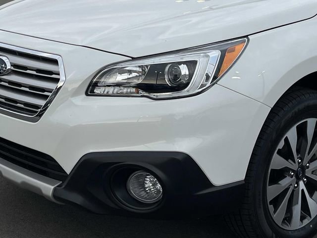 Used 2017 Subaru Outback 2.5i Limited AWD/4WD image 9