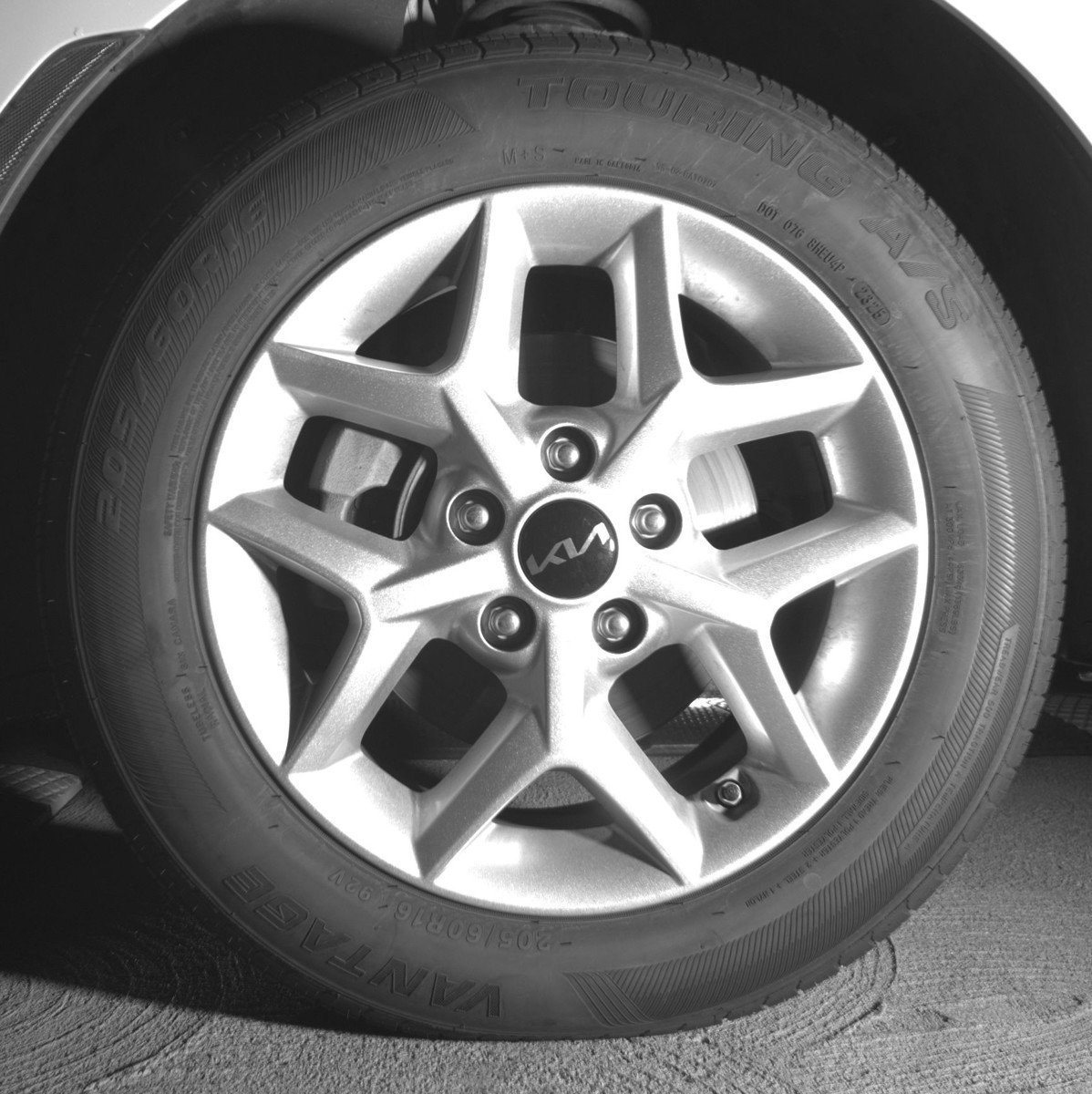 Used 2025 Kia Soul LX w/ LX Technology Package image 19