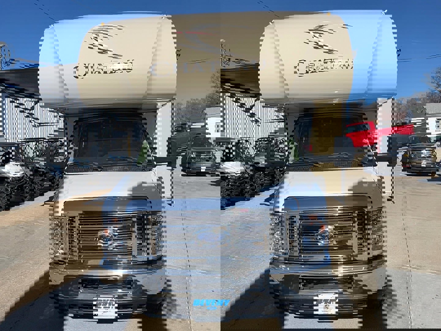 Used 2017 Ford E-450 and Econoline 450 Super Duty w/ Motorhome Prep Package RWD image 2