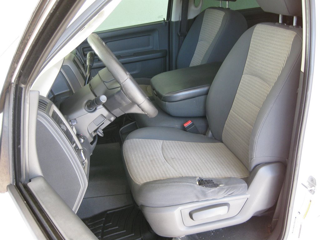 Used 2011 RAM 2500 ST w/ ST Popular Equipment Group RWD image 14