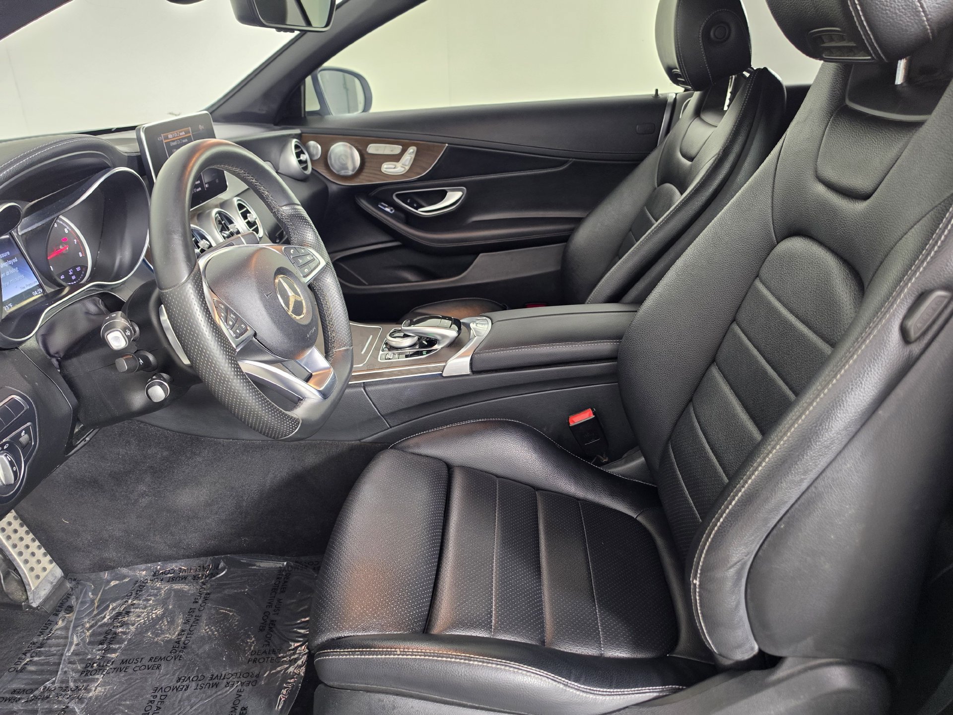 Used 2017 Mercedes-Benz C 300 4MATIC Cabriolet image 3