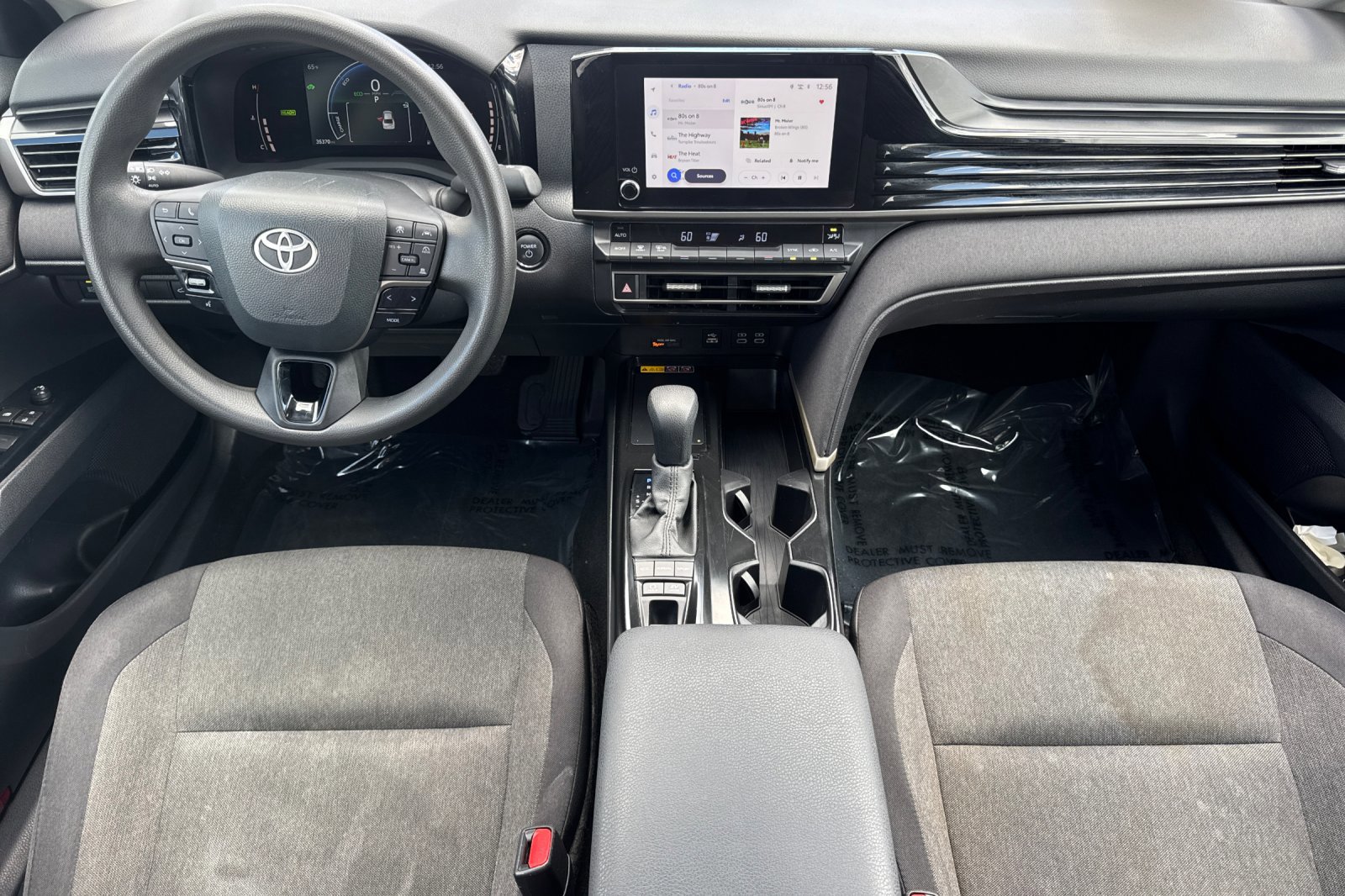 Used 2025 Toyota Camry LE FWD image 15