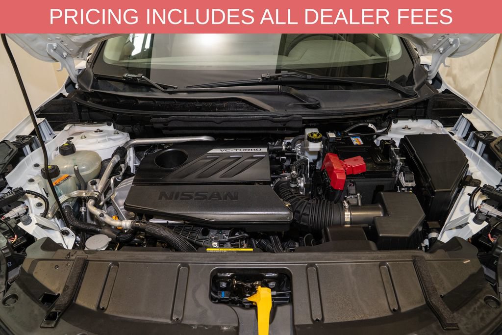 Used 2025 Nissan Rogue SV AWD/4WD image 19
