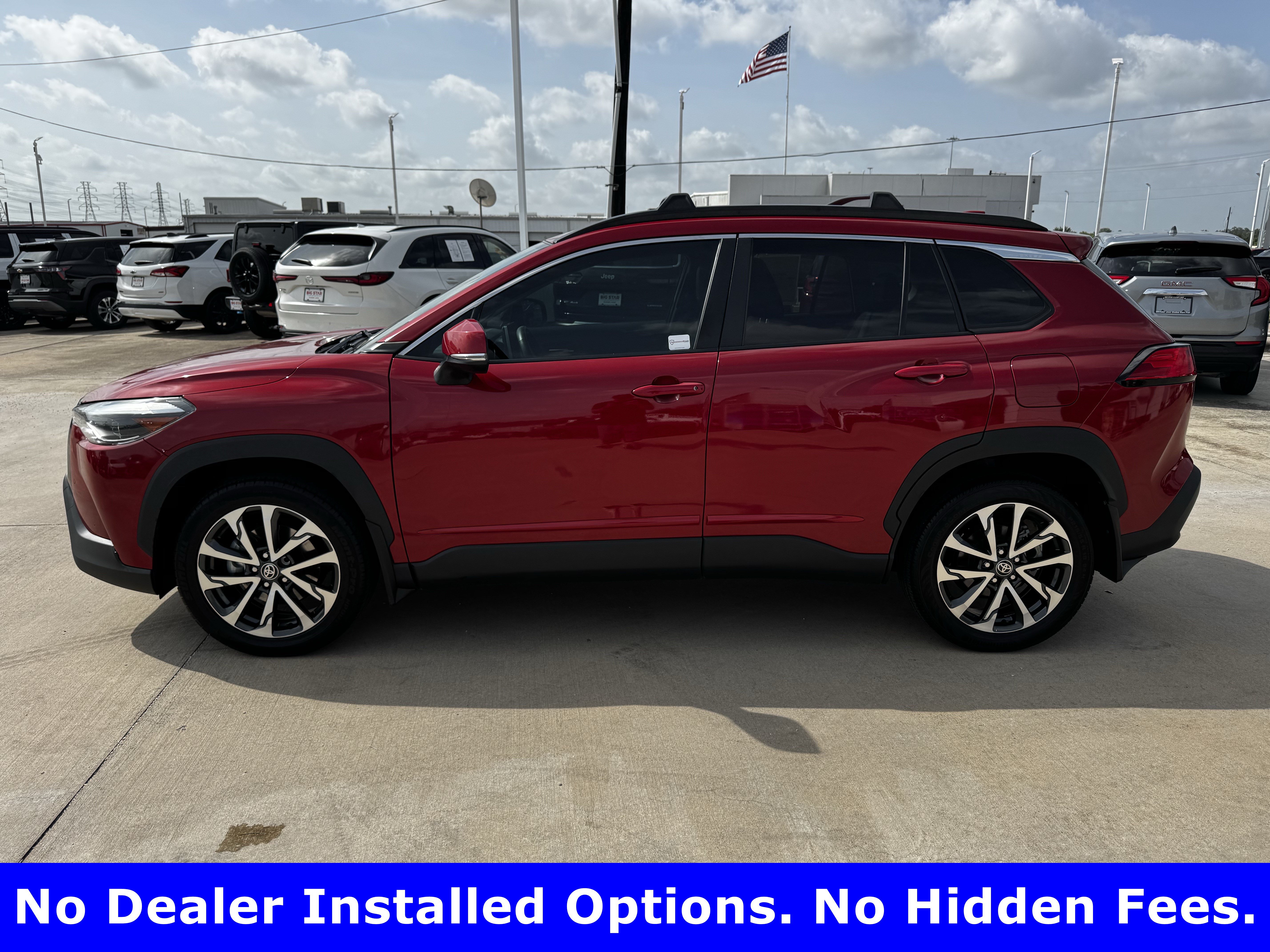 Used 2023 Toyota Corolla Cross XLE w/ Convenience Package AWD/4WD image 7