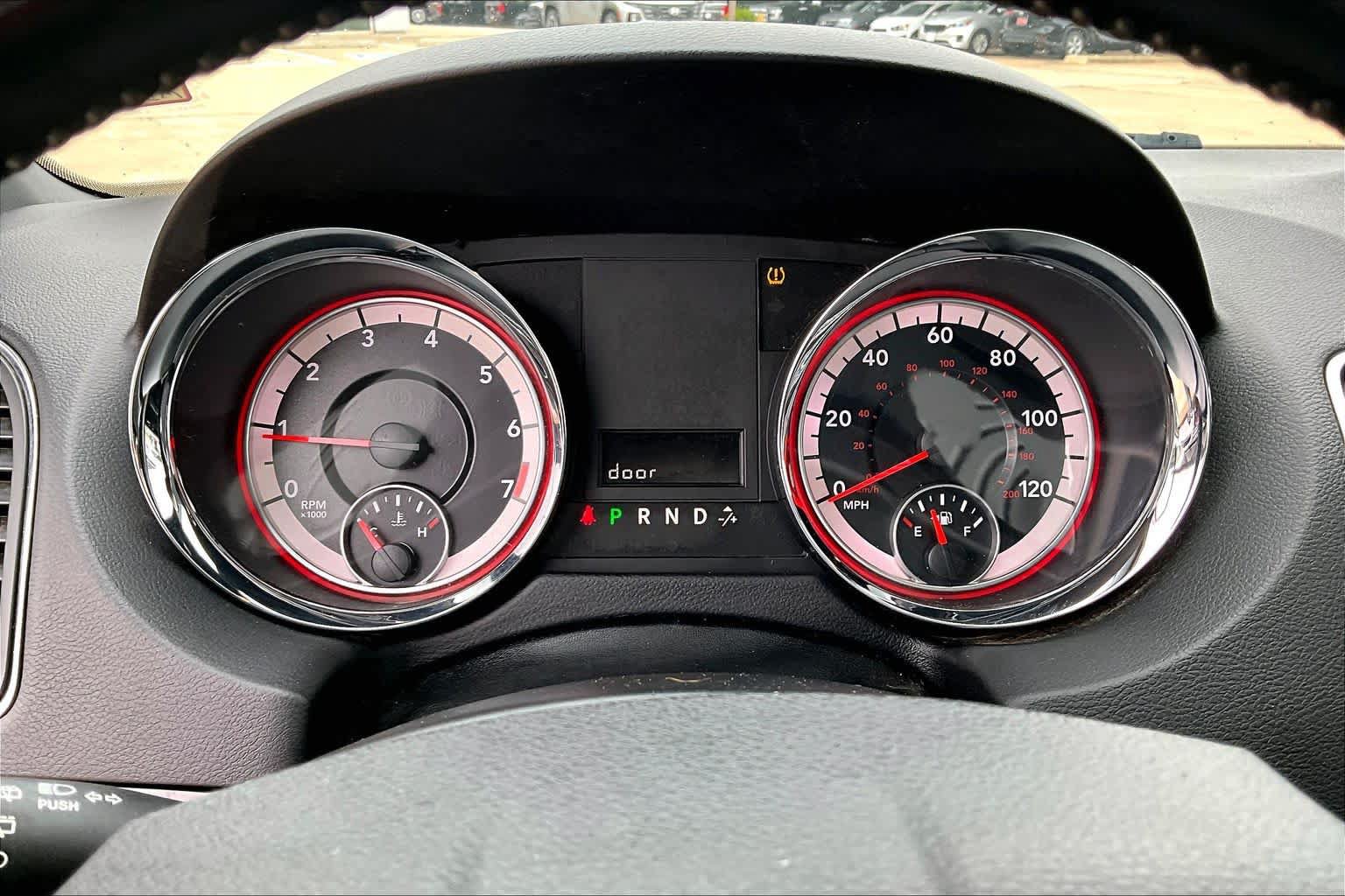 Used 2020 Dodge Grand Caravan SXT FWD image 25
