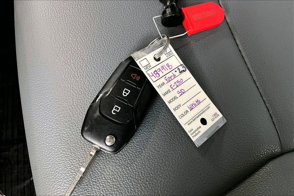 Used 2023 Ford F250 XL w/ FX4 Off-Road Package image 10