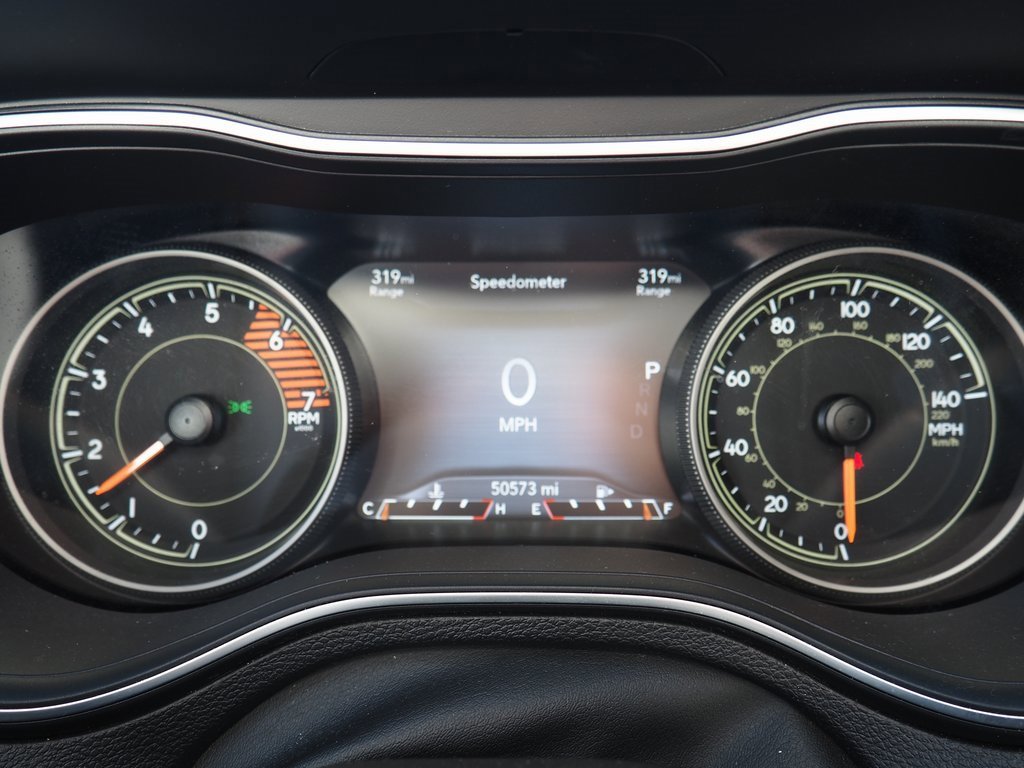 Used 2022 Jeep Cherokee Limited image 40