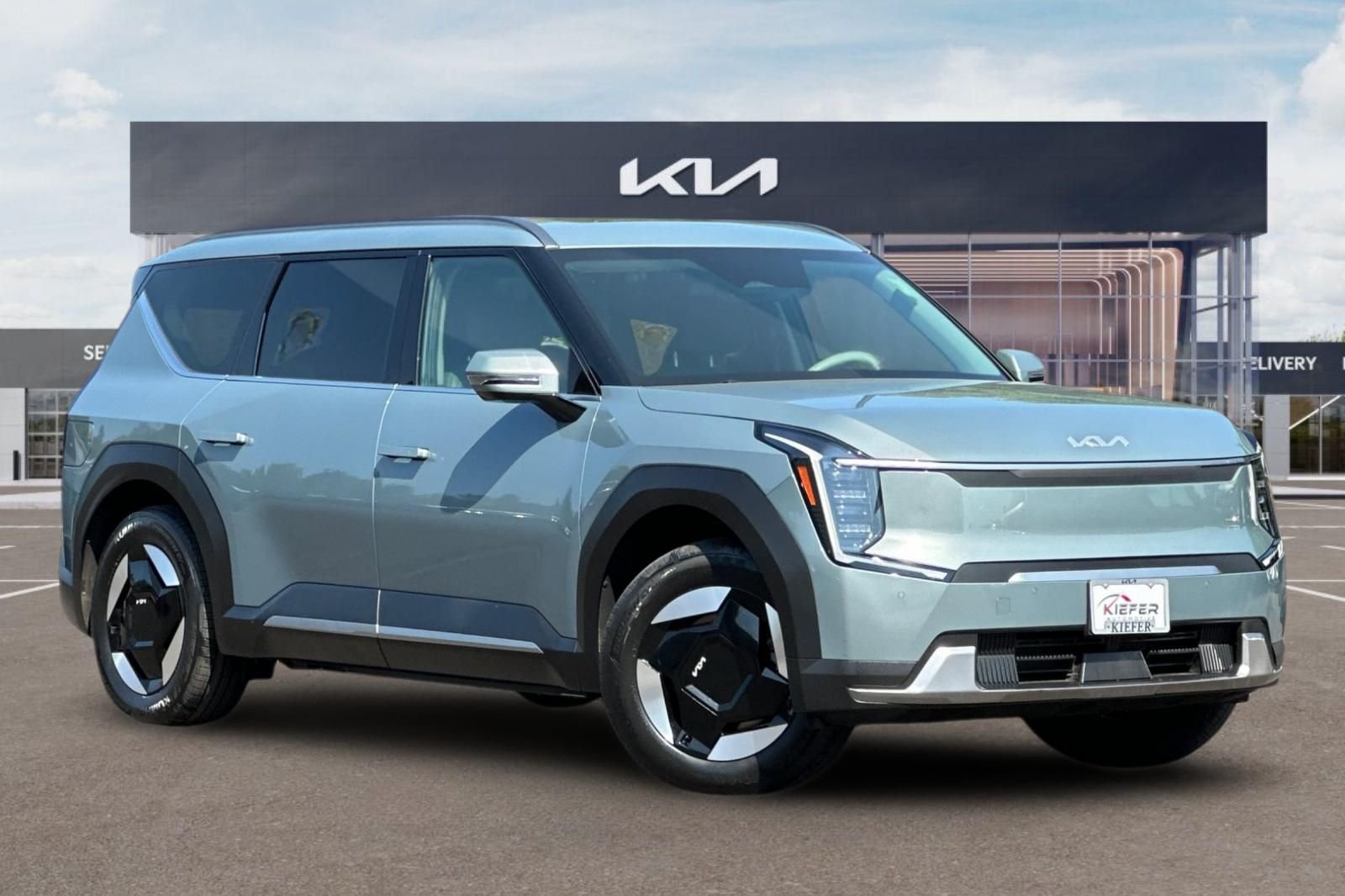 Certified 2024 Kia EV9 Wind AWD/4WD image 2