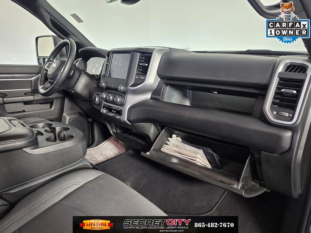 Used 2024 RAM 2500 Big Horn w/ Bed Utility Group image 39