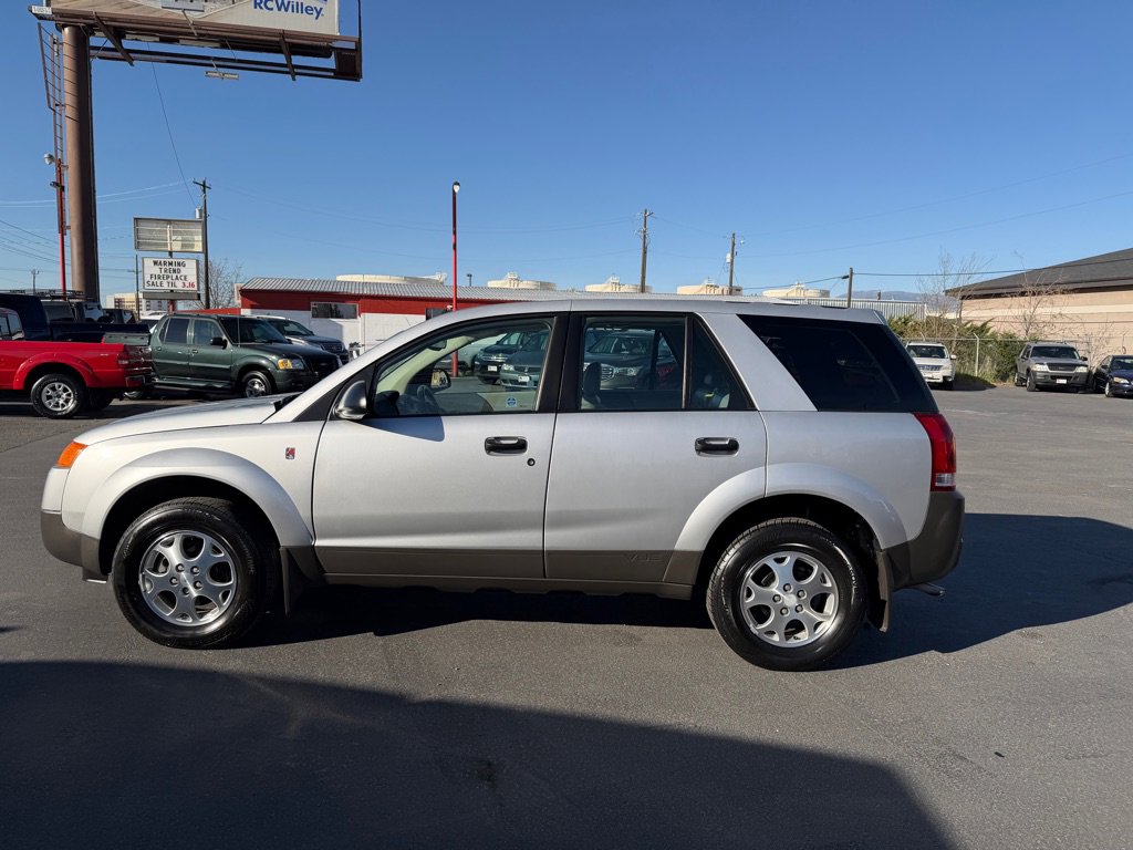 Used 2003 Saturn Vue AWD V6 w/ Leather Pkg image 3
