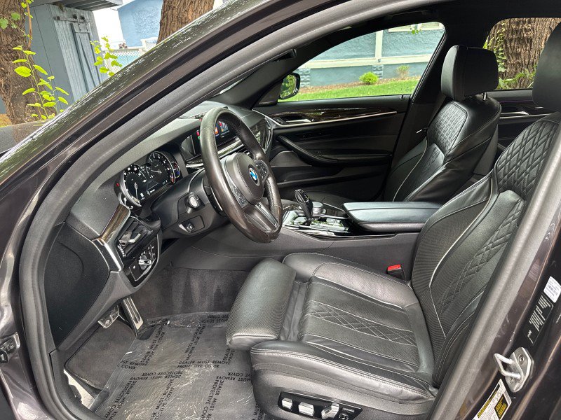 Used 2018 BMW 540i xDrive AWD/4WD image 16