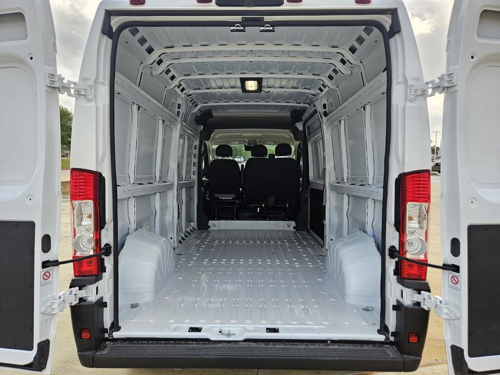 New 2026 RAM ProMaster 2500 w/ Convenience Group image 14