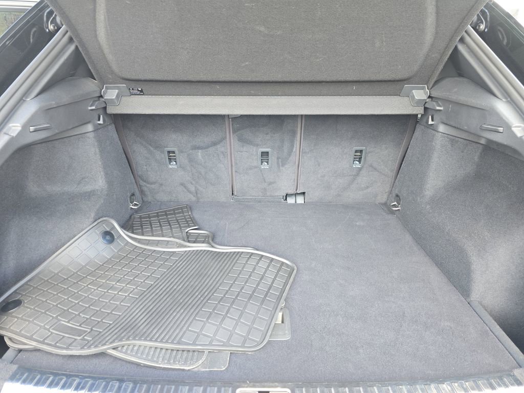 Used 2021 Audi Q3 2.0T Premium w/ Convenience Package image 31