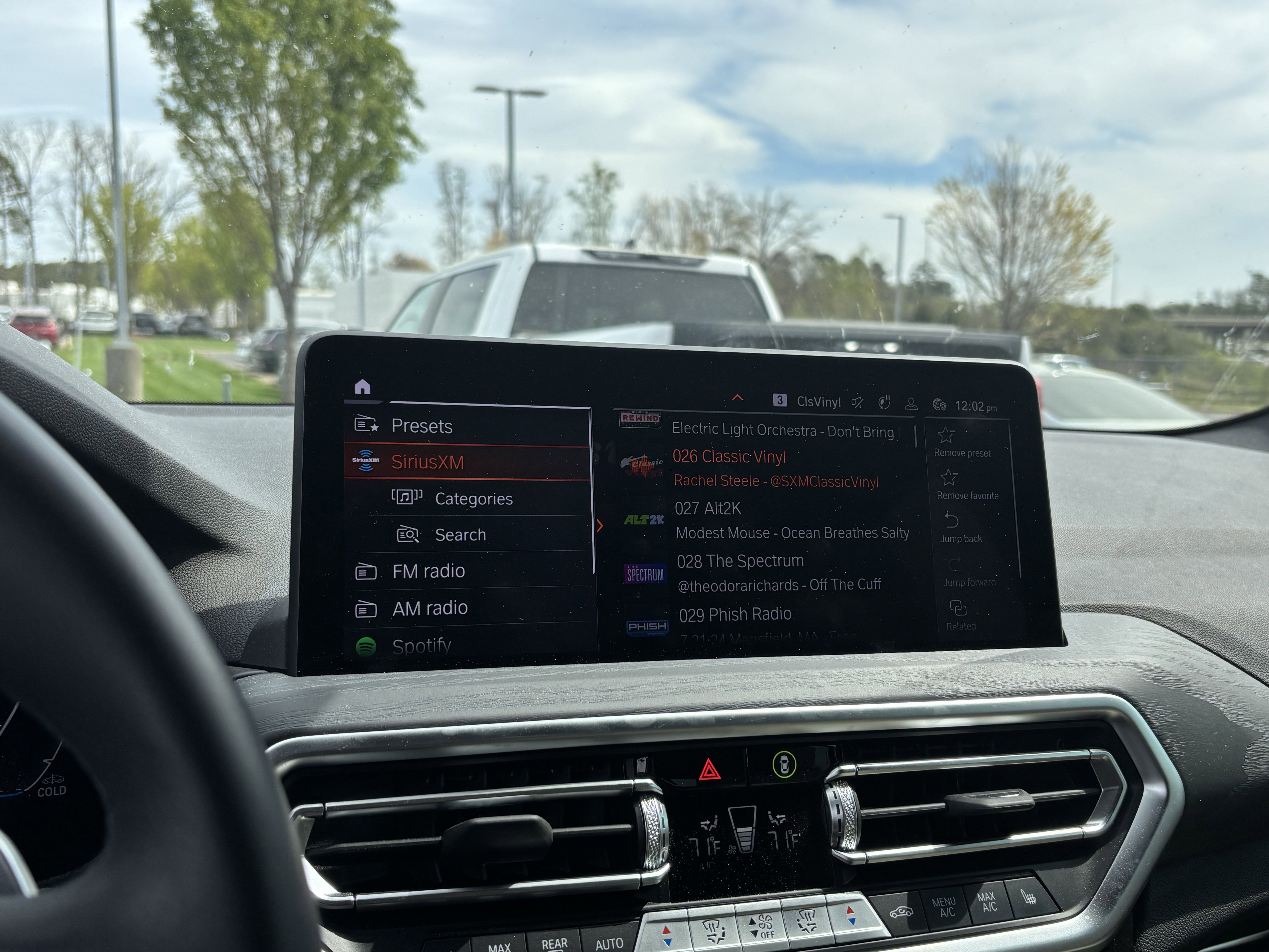 Used 2023 BMW X3 sDrive30i w/ Premium Package image 23