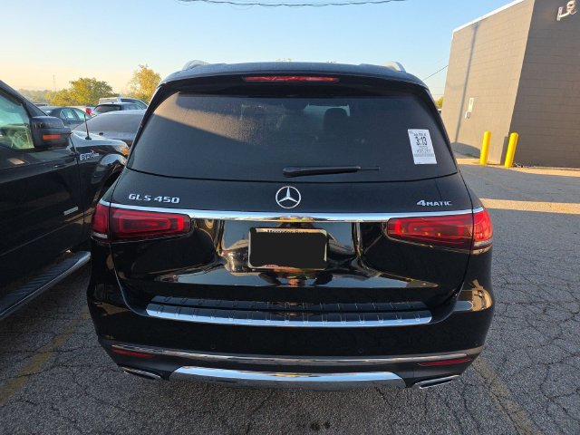 Used 2023 Mercedes-Benz GLS 450 4MATIC image 5