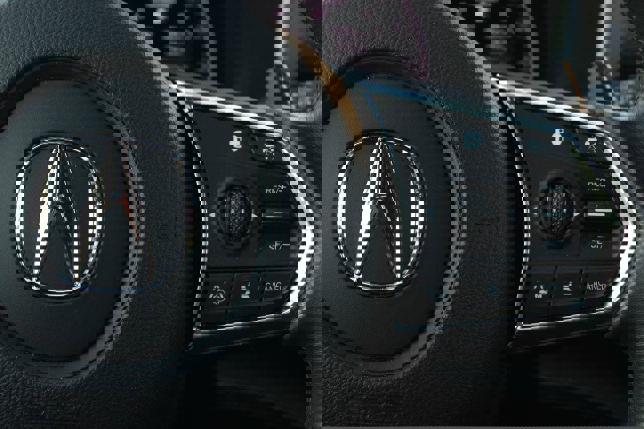 Used 2023 Acura MDX SH-AWD w/ Advance Package image 34