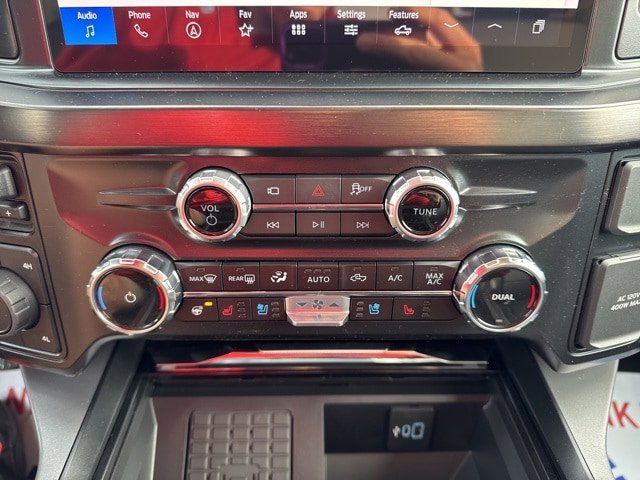 New 2026 Ford F250 Lariat w/ Chrome Package AWD/4WD image 29