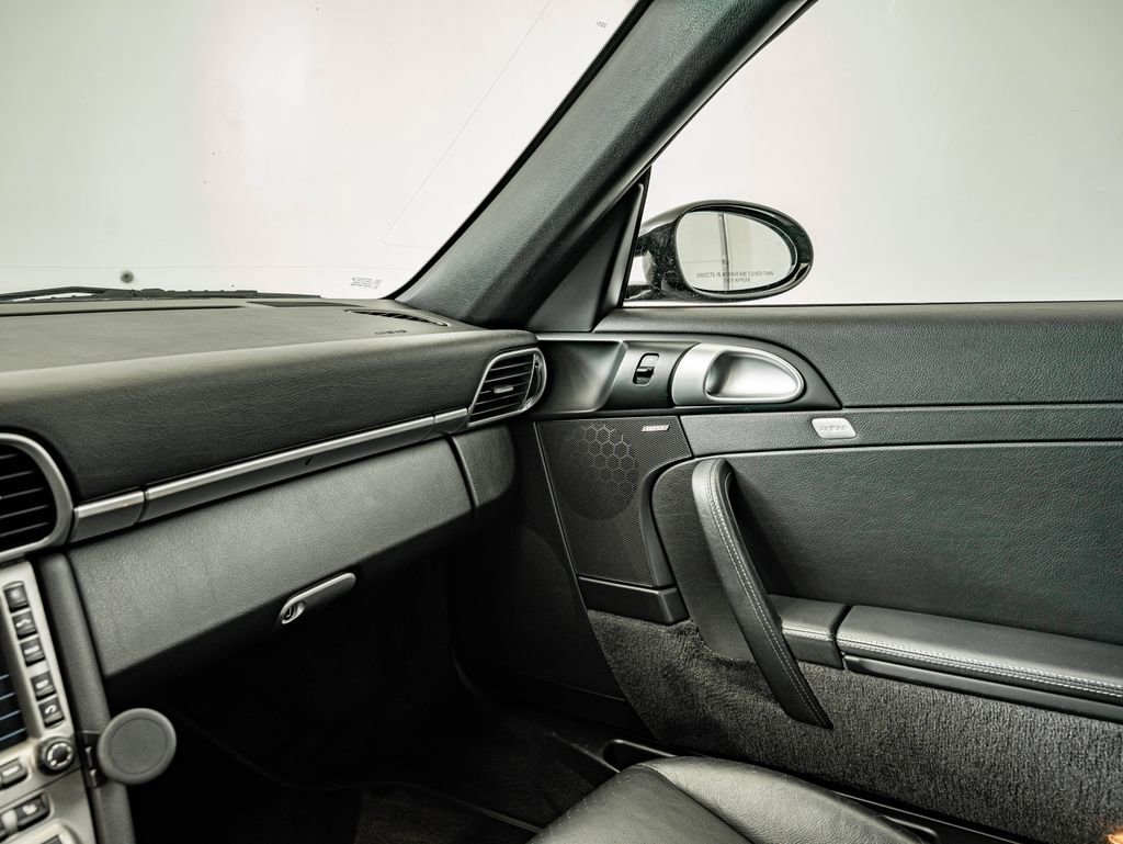 Used 2008 Porsche 911 Carrera S RWD image 40