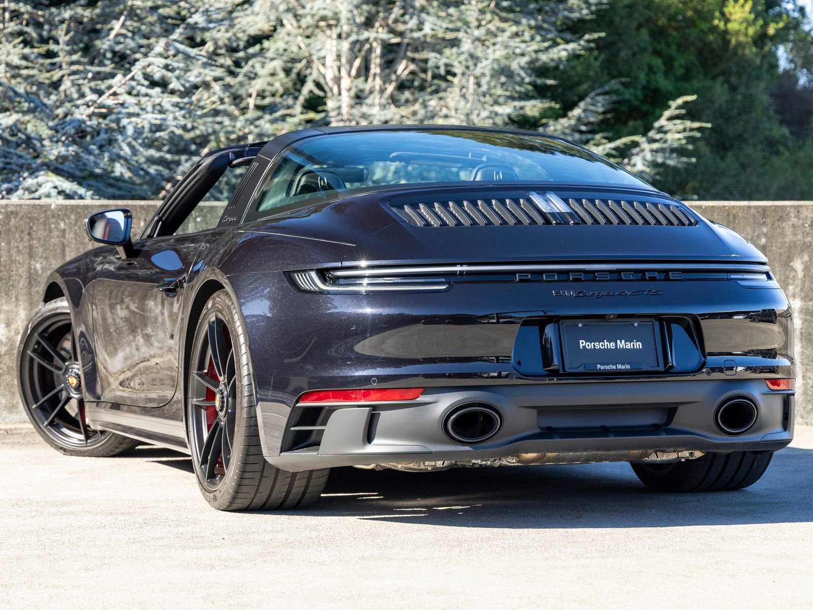 Used 2023 Porsche 911 Targa 4 GTS image 3