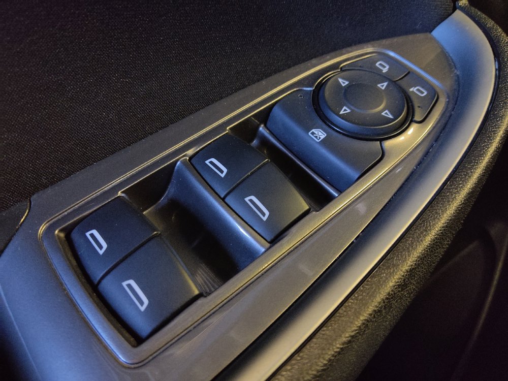 Used 2024 Chevrolet Malibu LS FWD image 27