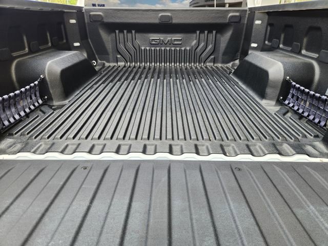 Used 2024 GMC Sierra 1500 Elevation image 34