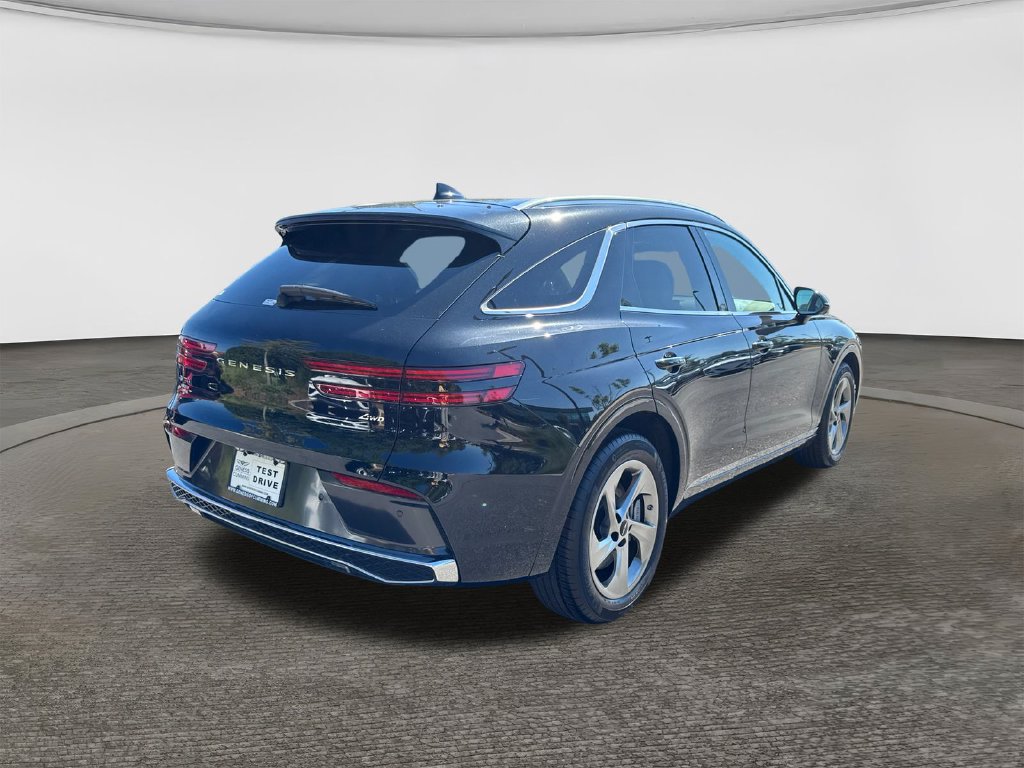 Used 2026 Genesis GV70 2.5T Advanced AWD/4WD image 7