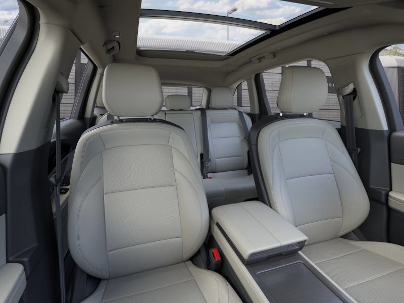 New 2026 Lincoln Nautilus Premier w/ Equipment Group 102A AWD/4WD image 11